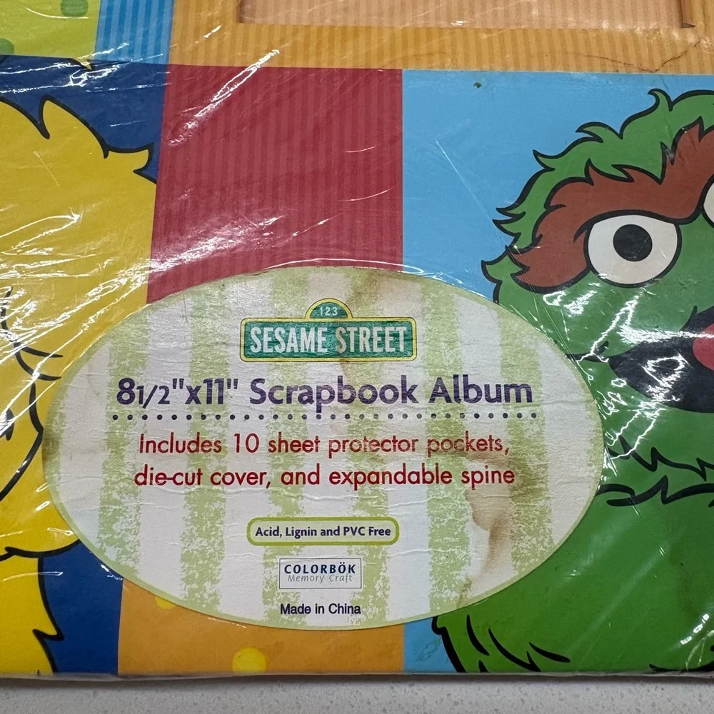 Sesame Street Bright Character Scrapbook Album